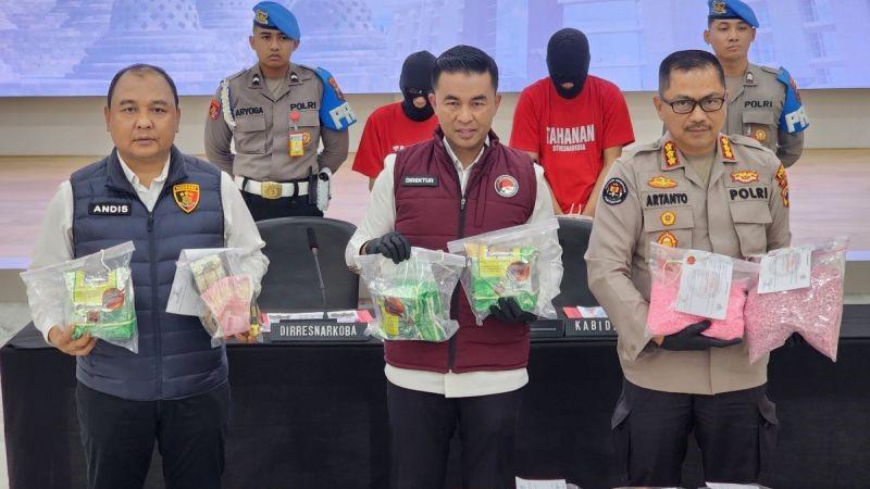 Pengiriman Sabu 13 Kg ke Surabaya Berhasil Digagalkan Polisi