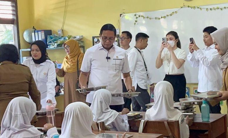 Istana: Dapur Penyedia Makan Bergizi Gratis Terapkan SOP Ketat