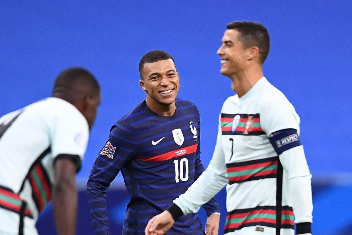 Kylian Mbappe Tagih Gaji ke PSG Rp930,7 Miliar, UEFA mulai Bersikap