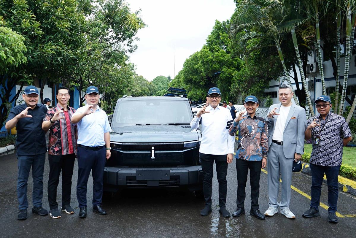 Kunjungi Pabrik Manufaktur Chery, Wamenperin Dorong Peningkatan TKDN