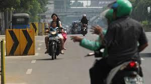 Gokil! Di Vietnam Laporkan Pelanggaran Lalu Lintas Dapat Uang Tunai, Indonesia Kapan?