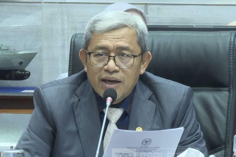 Aher Nilai Pentingnya Regulasi dan Edukasi untuk Cegah Korban Pinjol Seperti Keluarga di Ciputat