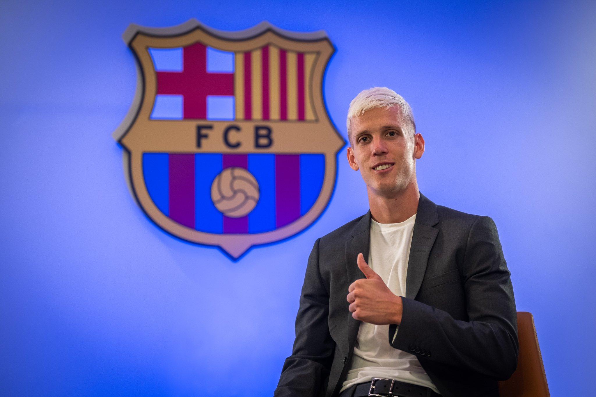 Barcelona Jangan Senang Dulu, La Liga belum Sahkan Status Dani Olmo dan Pau Victor