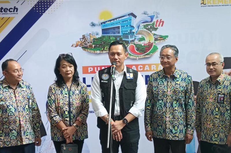 Menko AHY Berharap Segera Jelas Soal Pemagaran Laut Ilegal di PIK 2