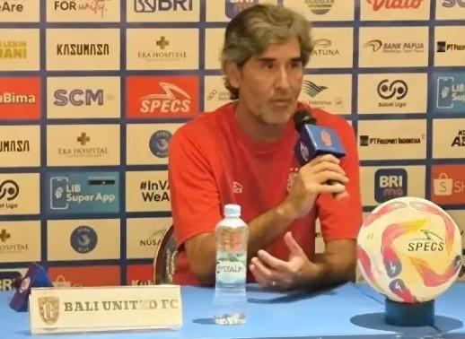 Pelatih Bali United Stefano Cugurra Tuntut Tiga Pemain Baru Lagi