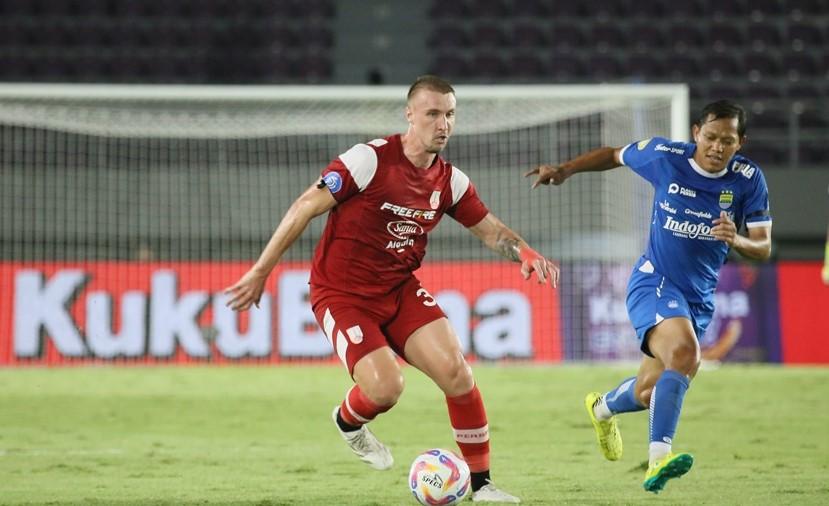 Nonton Live Streaming Persis Solo vs PSM Makassar di Stadion Manahan, mulai Pukul 19.00 WIB