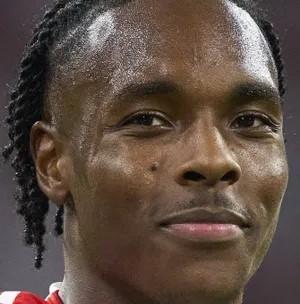 Fakta Mathys Tel, Pemain Muda Muenchen Bidikan Chelsea
