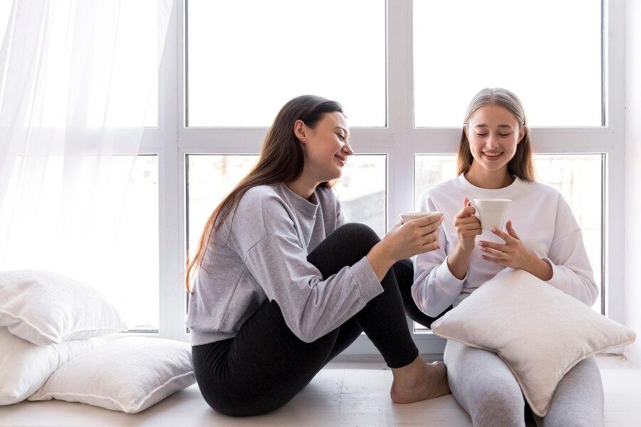 11 Rekomendasi Topik untuk Deep Talk yang Menarik dan Bermakna