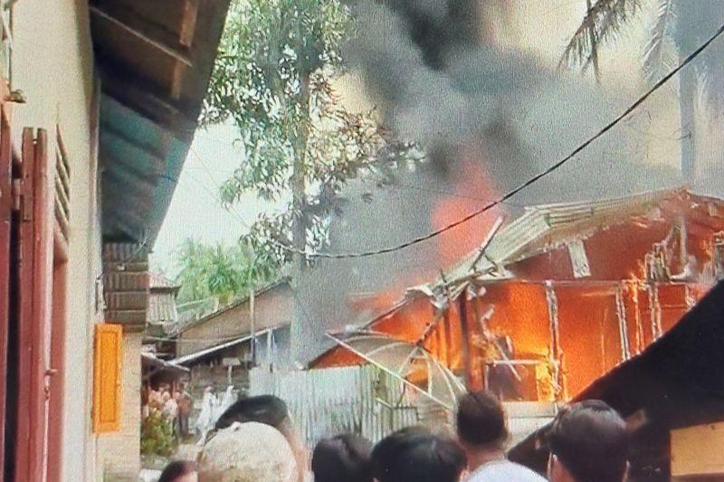 Ditinggal Ortu Jualan, Balita Tewas dalam Kebakaran Rumah di Pasaman