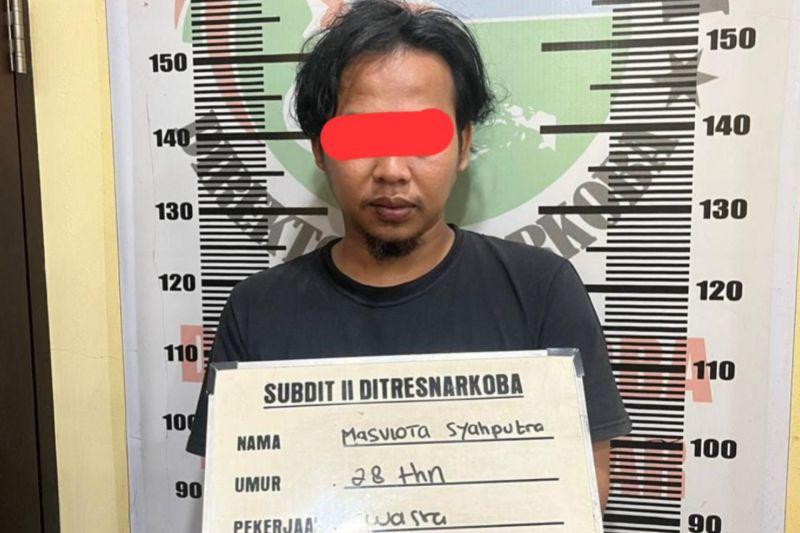 Pengedar 270 Butir Ekstasi Ditangkap di Padang!