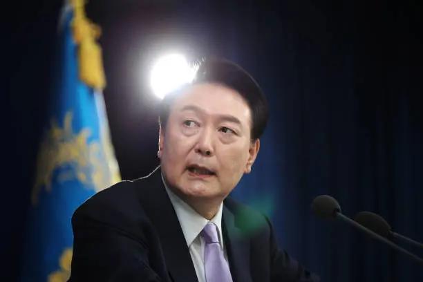 Yoon Suk-yeol jadi Presiden Korsel Pertama yang Ditahan saat Menjabat