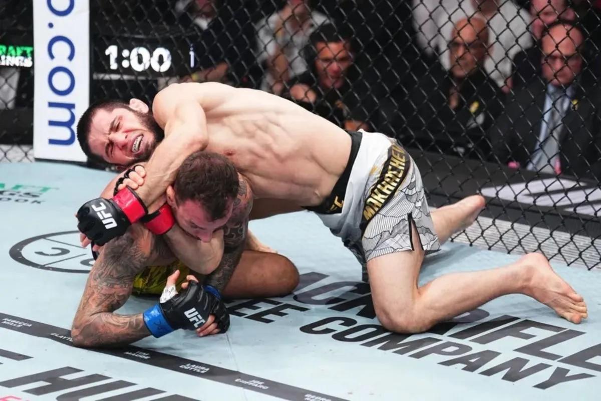Hasil UFC 311 Islam Makhachev vs Renato Miocano, Sang Juara Pertahankan Gelar untuk Keempat Kali
