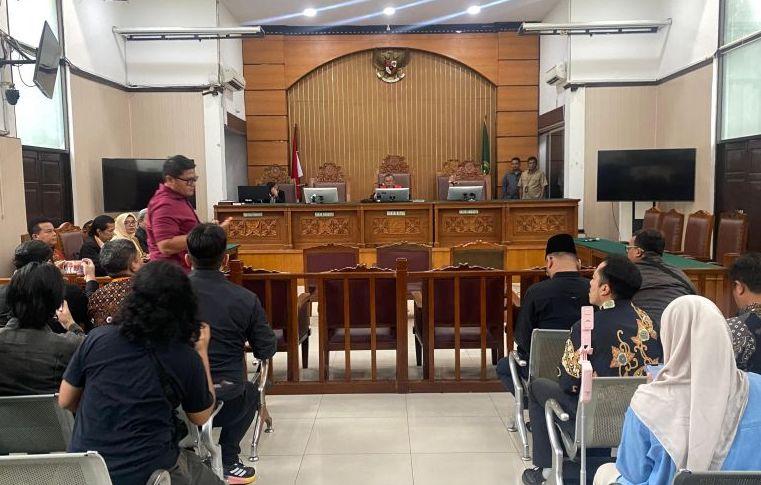 KPK Absen, Sidang Praperadilan Hasto Ditunda 5 Februari 2025
