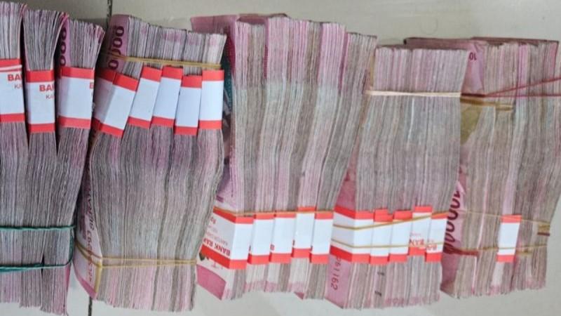 ART Bawa Kabur Uang Majikan Rp315 Juta di Jakpus Buat Beli Makeup