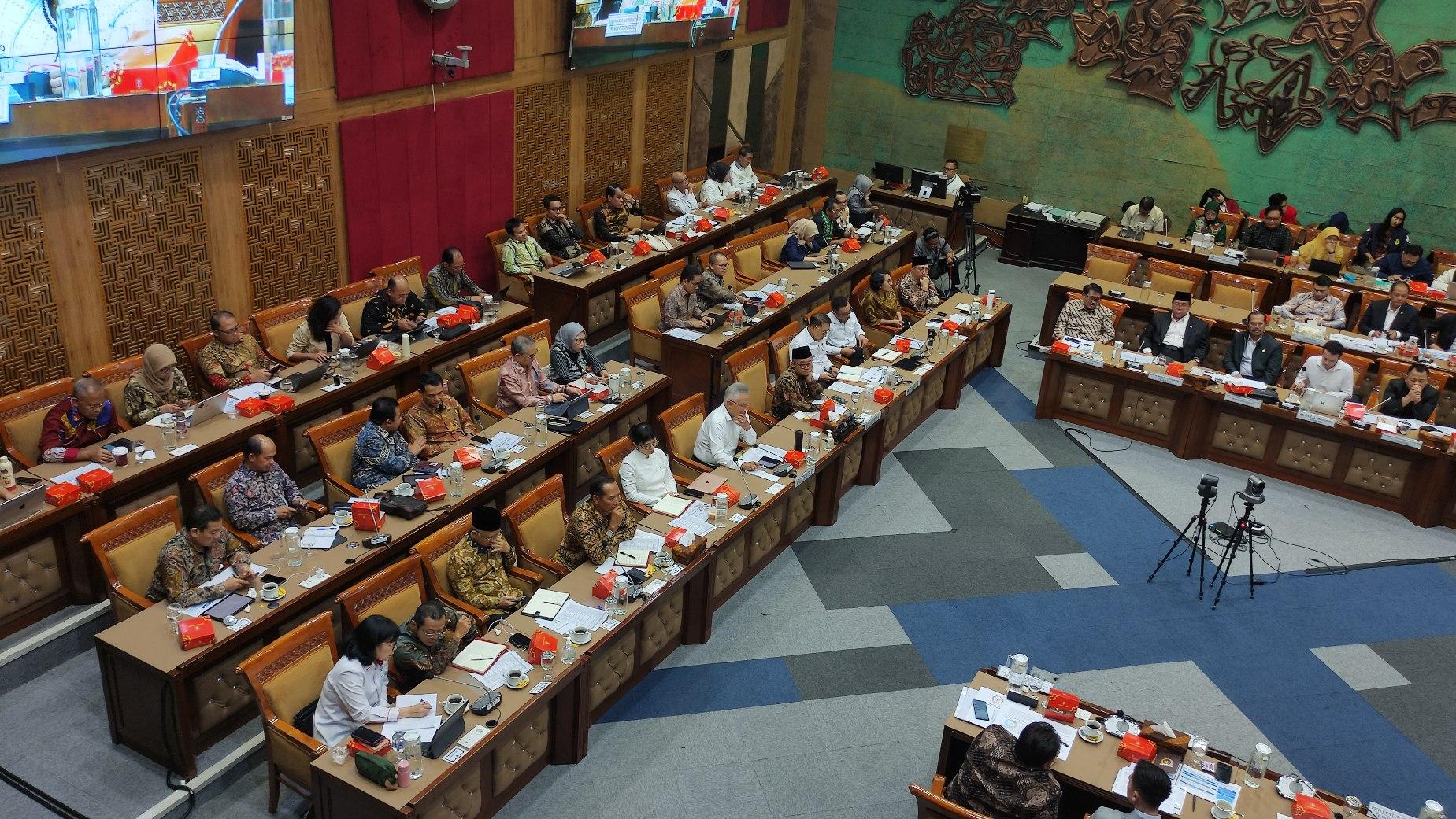 Komisi X DPR Gelar Rapat Bersama Kemendikdasmen, Bahas Sistem Pembelajaran Selama Ramadan