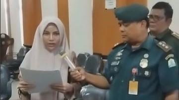 Selebgram Aceh Ngaji pake Musik DJ Berujung Diperiksa Polisi-Minta Maaf
