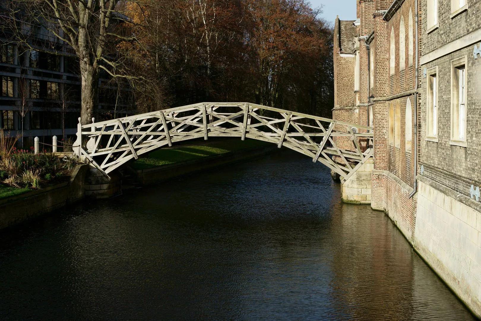 Mathematical Bridge, Pesona Sejarah dan Mitos di Cambridge