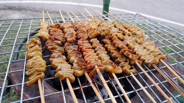 Sate Asin Pedas yang Jadi Favorit Pecinta Makanan Malam Kuliner Hits di Bandung!