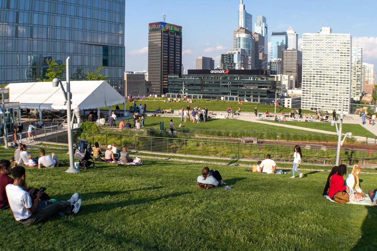 Cira Green, Taman Atap Inovatif di Philadelphia