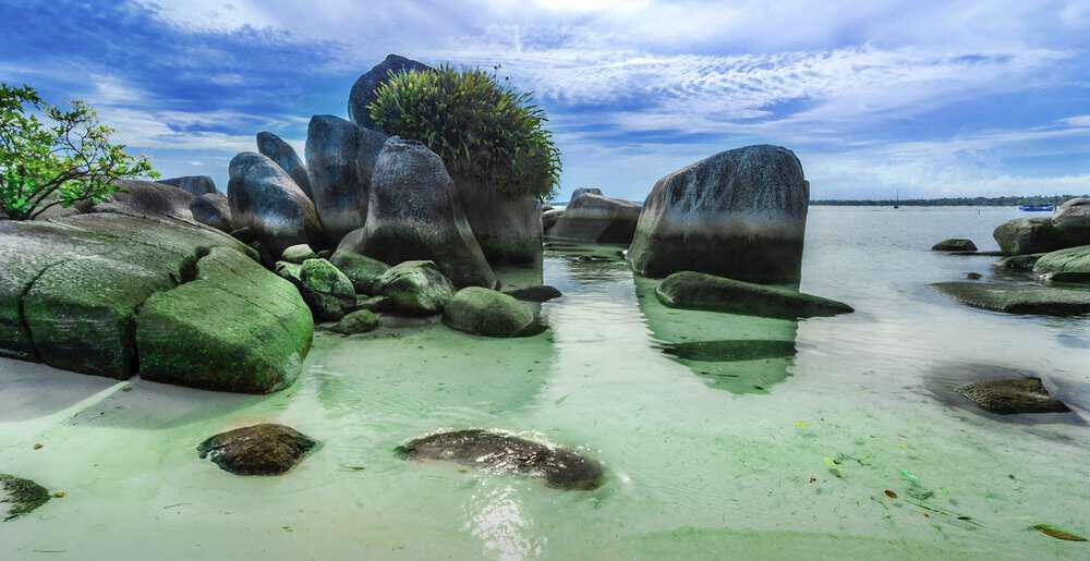 Tanjung Kelayang: Surga Tropis di Pulau Belitung