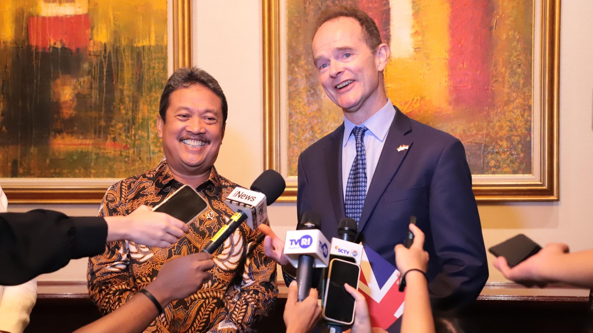 Indonesia - Inggris Kolaborasi Kelola Kawasan Konservasi Laut Tekan Laju Perubahan Iklim