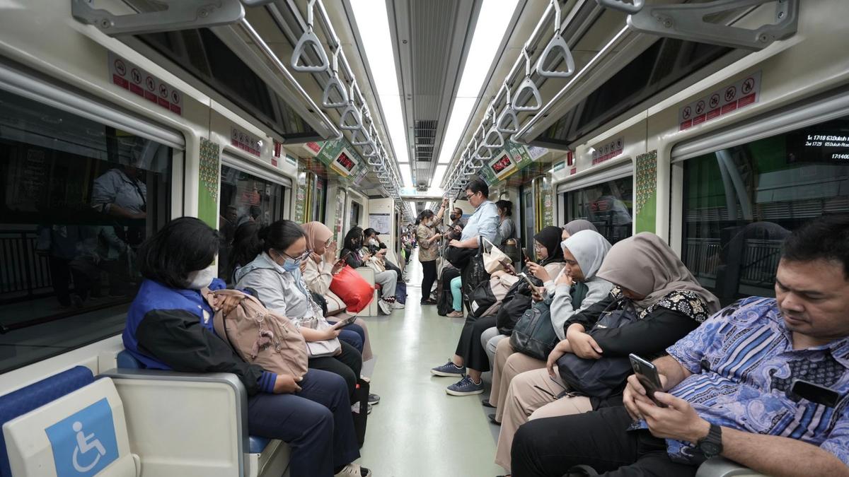 KAI Dorong Mobilitas dengan Emisi Karbon Rendah lewat LRT Jabodebek