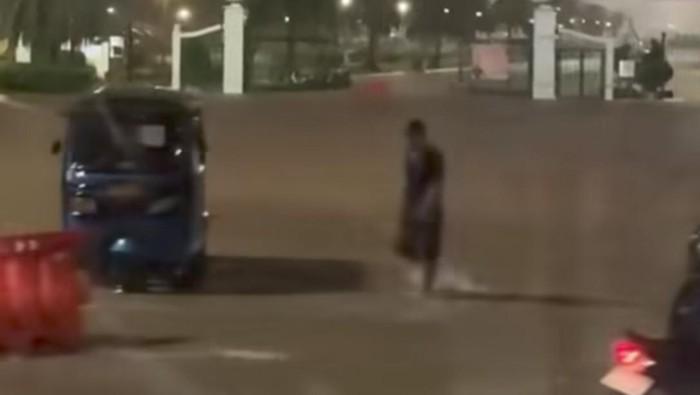 Banjir Jakarta Malam Ini, Genangan Capai Jalan Sekitar Monas