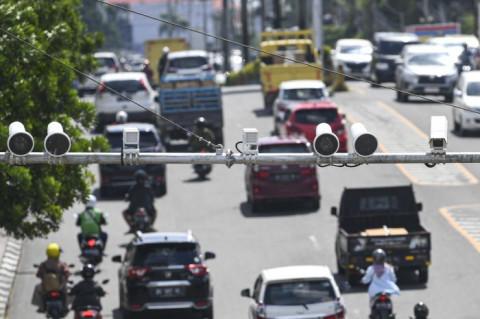 Komisi III DPR Apresiasi Penghapusan Tilang Manual, Dorong Penguatan Infrastruktur