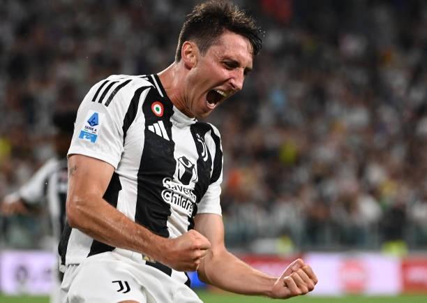 Manchester City Menolak Menua, Incar Bek Muda Juventus Andrea Cambiaso