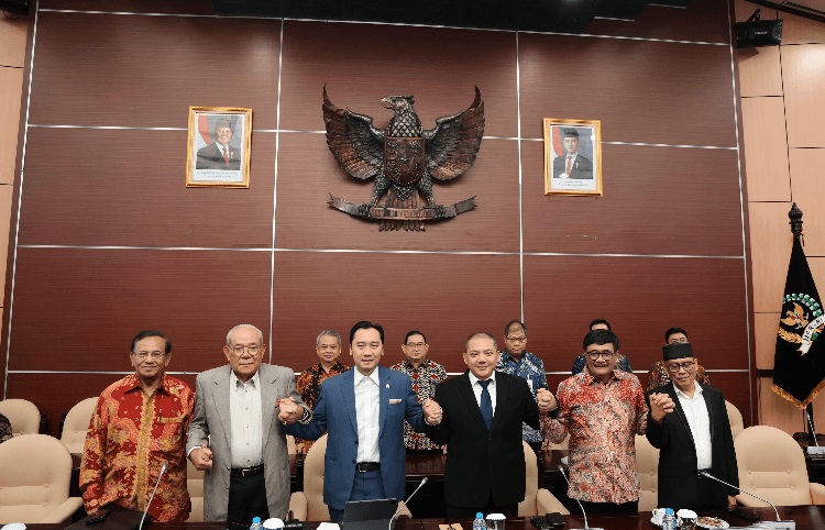 Sesuaikan Zaman Jaga Harmoni, Politik dan Ekonomi, Ibas: Perlukah Amandemen UUD 45 untuk Perkuat Sistem Konstitusional?