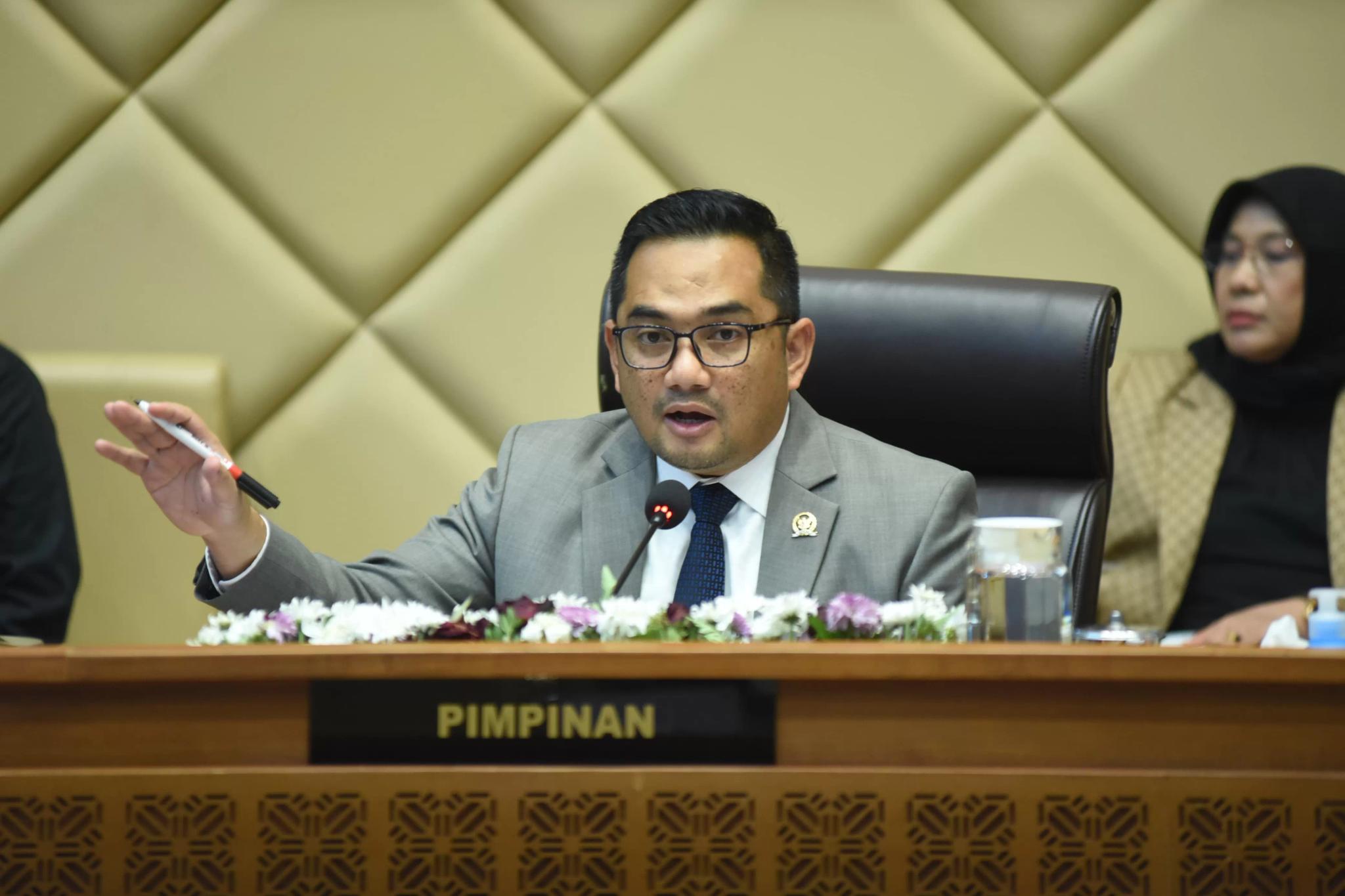 Ada Putusan Sela MK, Komisi II DPR Jadwalkan Ulang Pelantikan Kepala Daerah