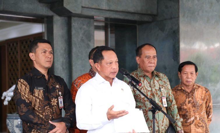 Presiden Prabowo Instruksikan Pelantikan Kepala Daerah Segera Dilaksanakan