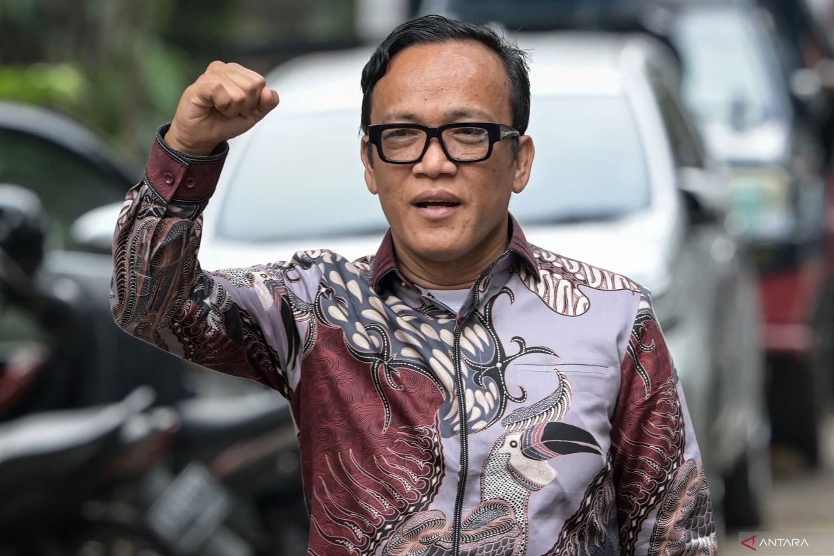 Wamenaker Soroti PHK Jurnalis, Minta Perusahaan Bayar Pesangon Penuh