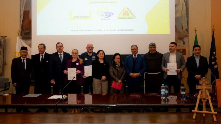 Bertemu Penyintas Konflik Gaza-Ukraina di Roma, Puan Teken Komitmen Dukungan Buat Anak Korban Perang