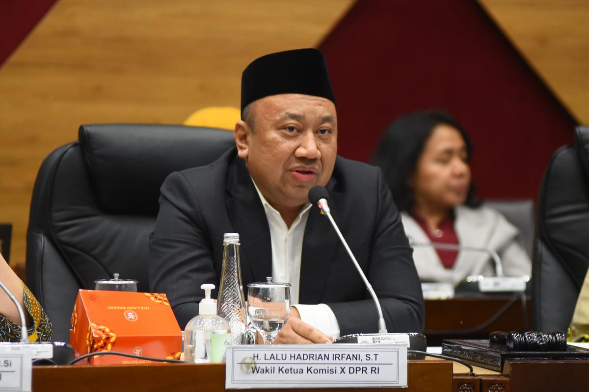 Komisi X akan Awasi Perubahan Sistem Penerimaan Murid Baru dari Zonasi ke Domisili