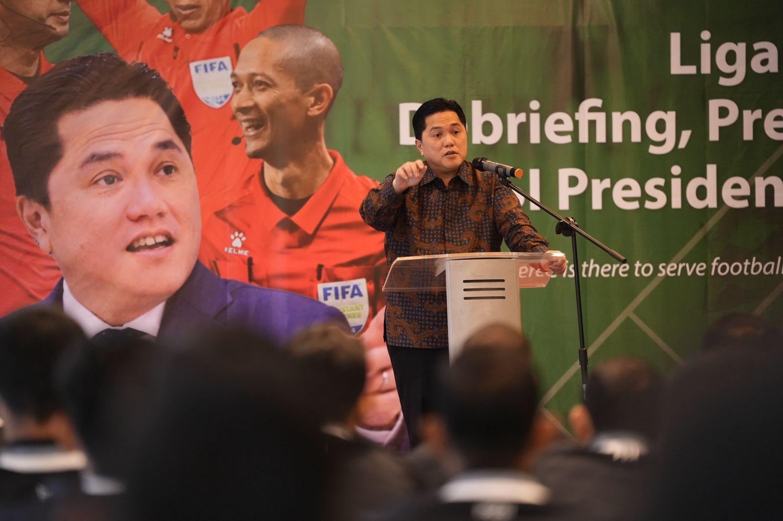 Lawan Mafia Bola, Erick Thohir Minta Wasit Liga 2 Jadi Whistle Blower