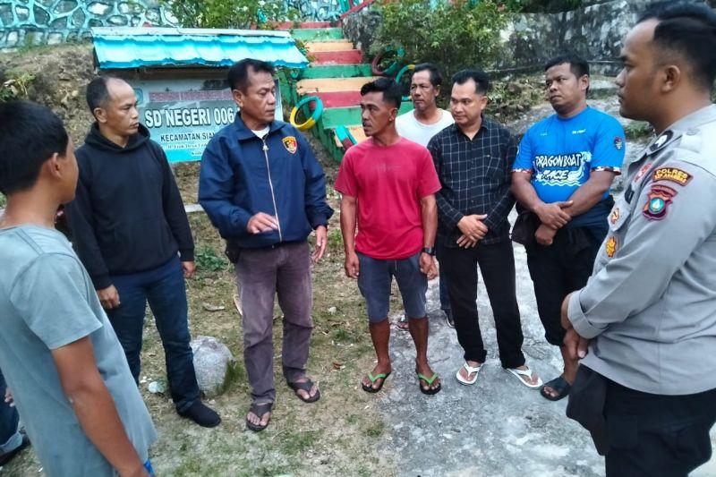Pelajar Cari Barang Hanyut di Kepri Malah Temukan Bungkusan Teh Cina Isi Sabu