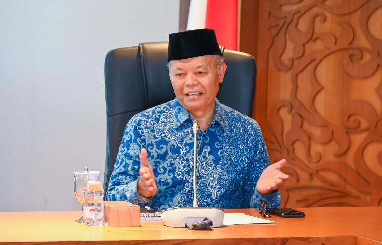 Raker dengan Menag, HNW Usulkan Sertifikasi Tanah Gratis Selain Masjid Juga untuk Pesantren