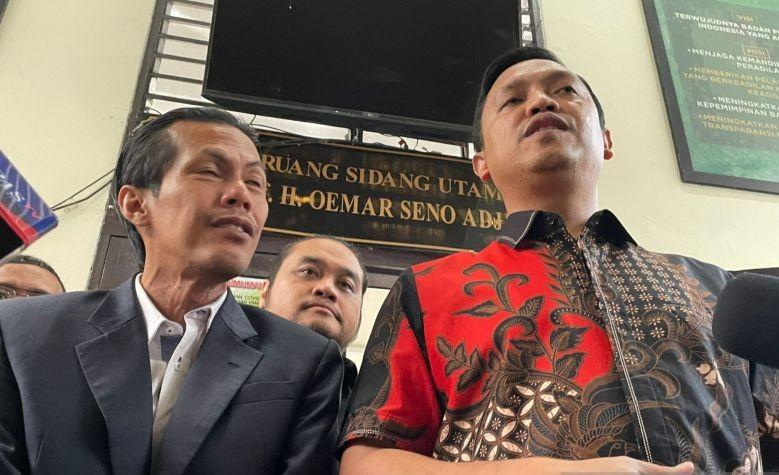 Tim Kuasa Hukum Hasto Kristiyanto Hadirkan 8 Saksi Ahli dalam Sidang Praperadilan