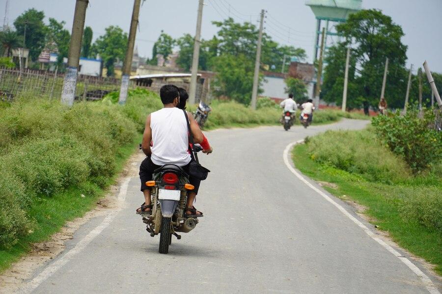 Mengapa Mesin Motor Mati di Tengah Jalan? Ini Penyebab dan Solusinya