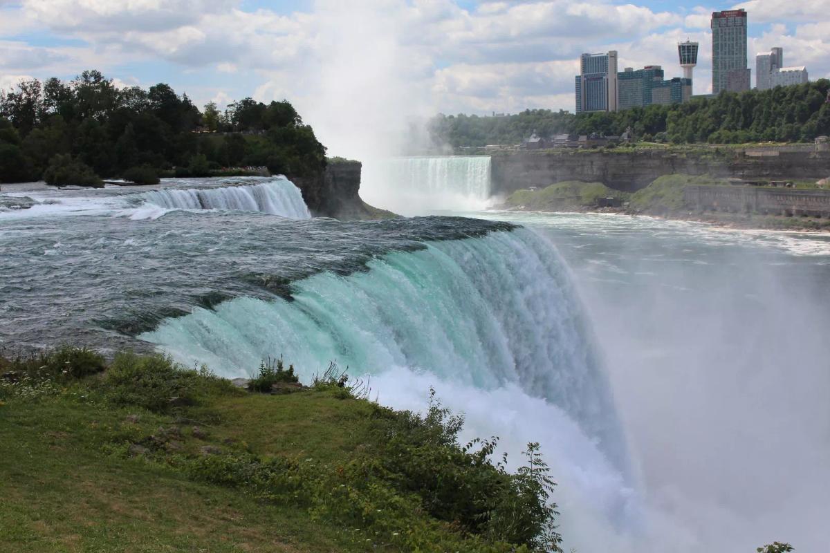 Goat Island, Destinasi Populer di Niagara Falls New York