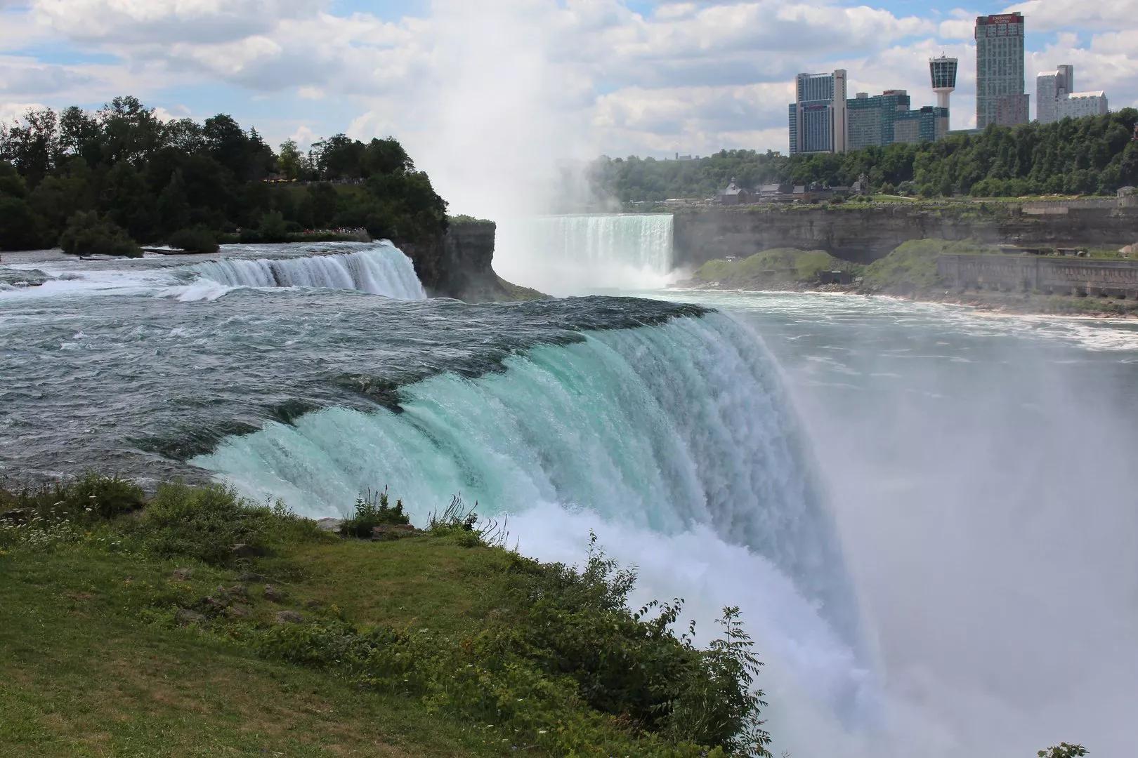 Goat Island, Destinasi Populer di Niagara Falls New York