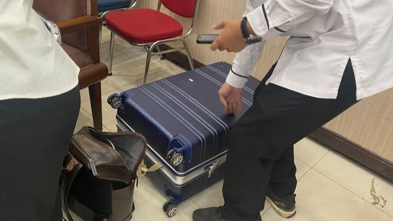 Sidang Praperadilan Hasto Kristiyanto, KPK Bawa Barang Bukti Sekoper