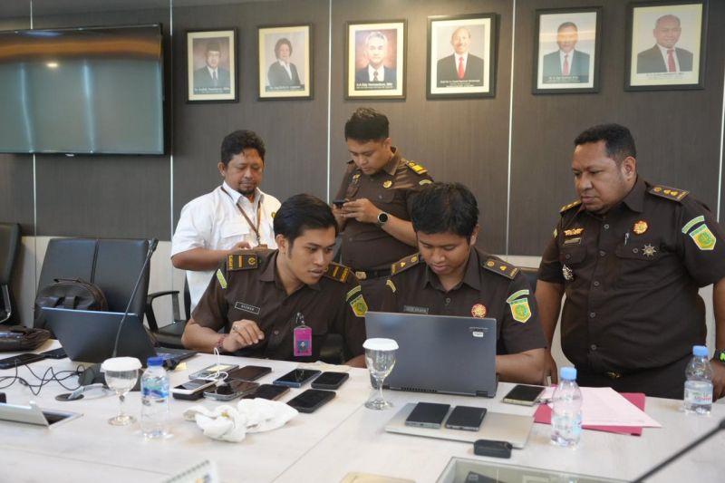 Kejagung Sita Barang Bukti dari Penggeledahan di Ditjen Migas ESDM