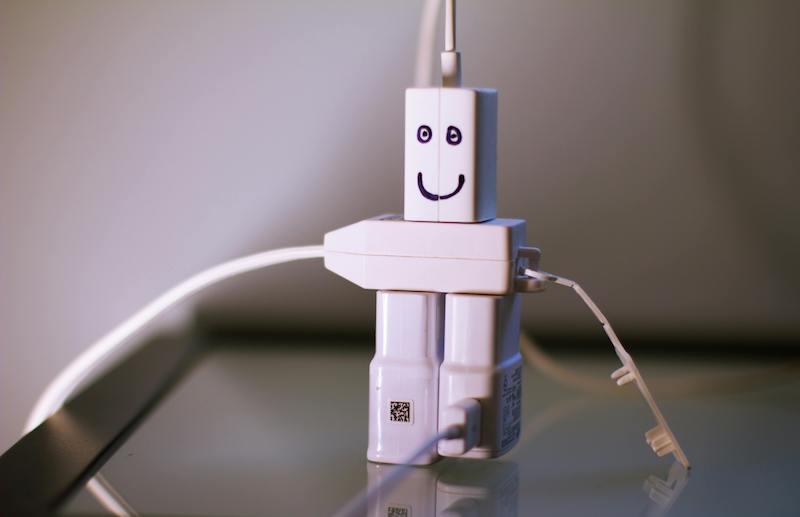 Tips Merawat Kabel Charger agar Tidak Mudah Terkelupas