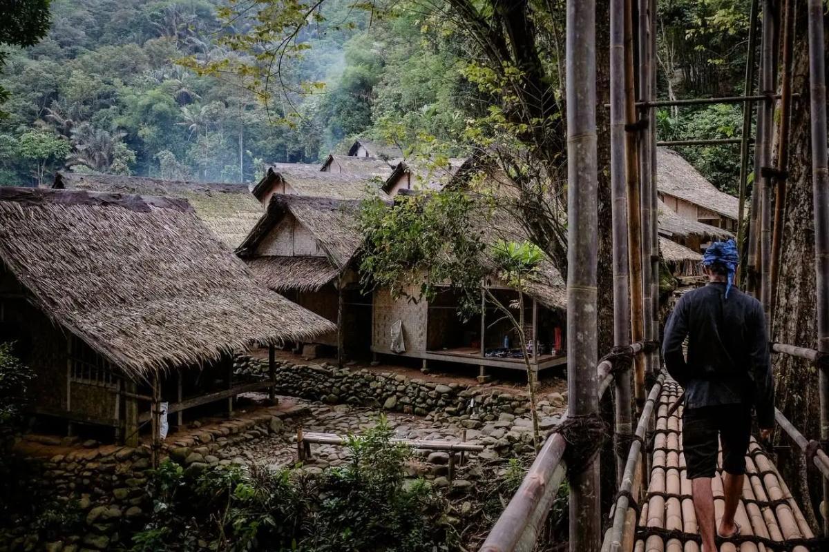 Catat Nih! Terbangkan Drone dan Buat Konten TikTok Dilarang di Baduy