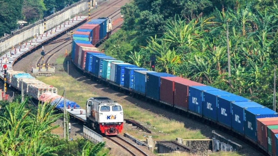 KAI Angkut 5,5 Juta Ton Barang Selama Januari 2025, Didominasi Batu Bara