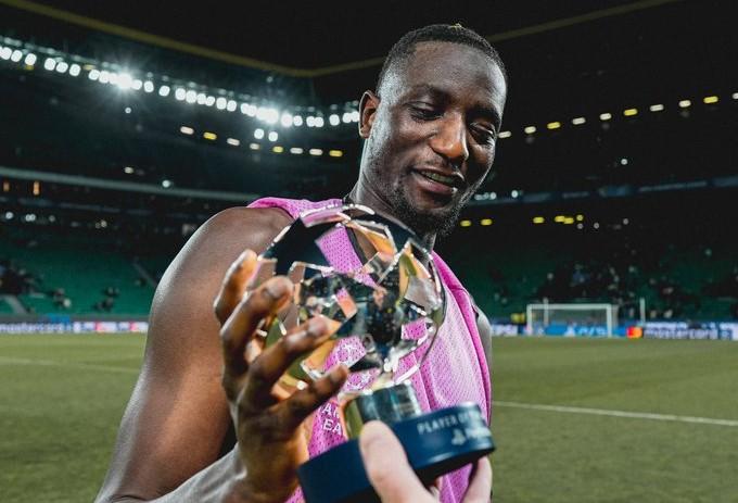 Bomber Dortmund Serhou Guirassy Puncaki Top Skorer Sementara Liga Champions