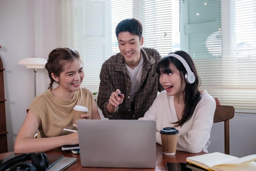 9 Alasan Mengapa Gen Z Tidak Bekerja Sekeras Gen X