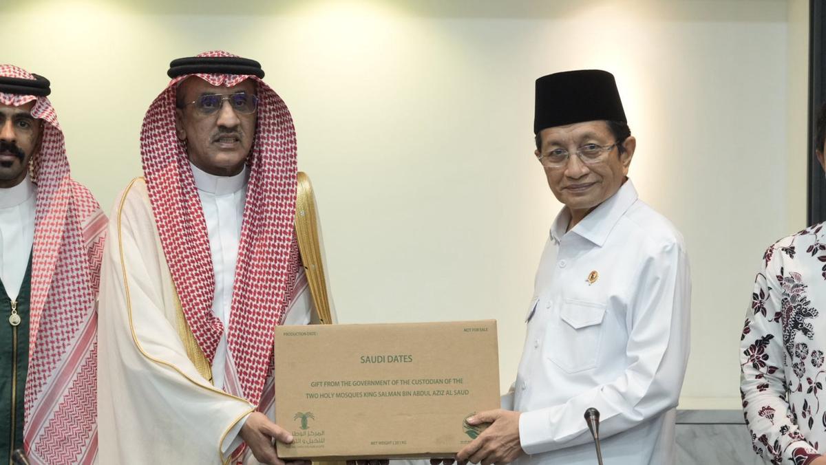 Jelang Ramadan, Arab Saudi Berikan 100 Ton Kurma untuk Indonesia